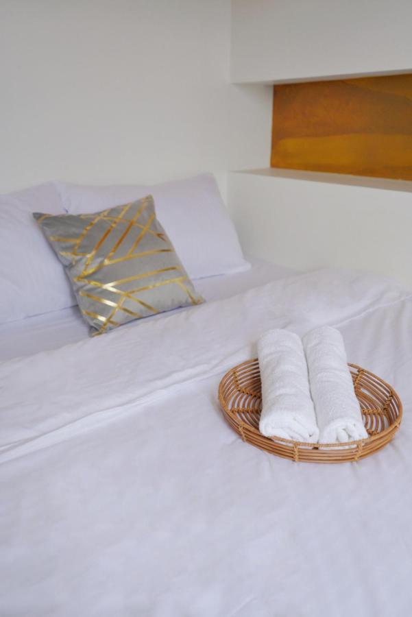 Topaz 1 Bedroom Suite Orochi Staycation Ph At Centrio Towers 카가얀드오로 외부 사진