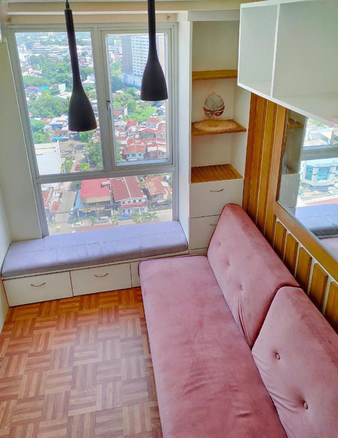 Topaz 1 Bedroom Suite Orochi Staycation Ph At Centrio Towers 카가얀드오로 외부 사진