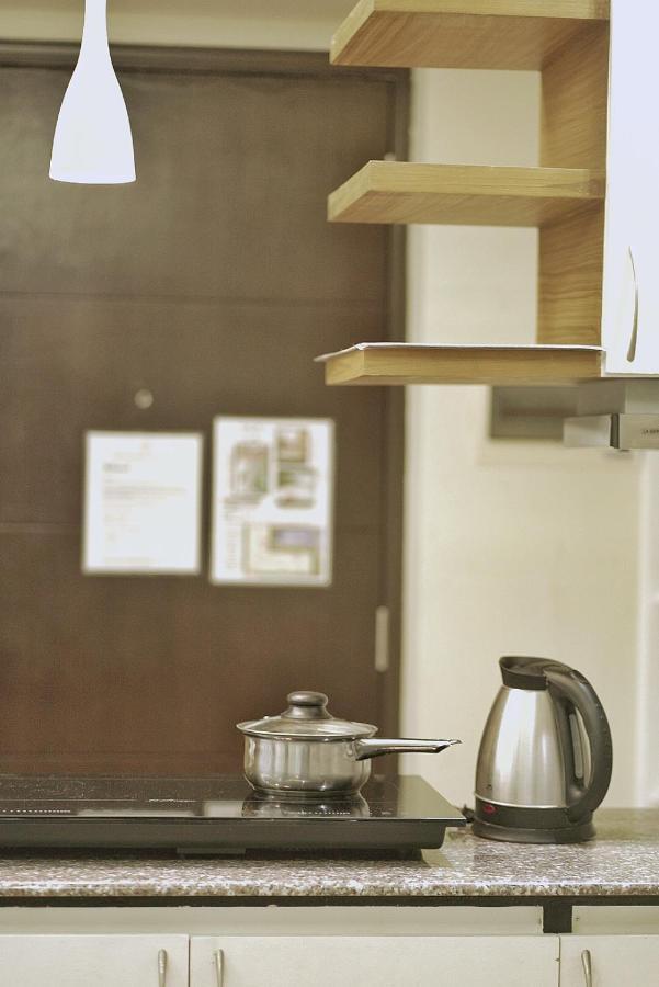 Topaz 1 Bedroom Suite Orochi Staycation Ph At Centrio Towers 카가얀드오로 외부 사진